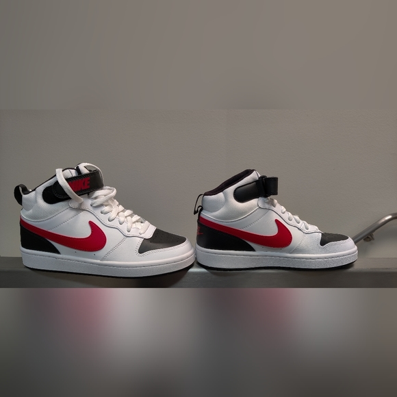 Nike Court Mid 2 (4.5 youth/6 women's) - Picture 4 of 4